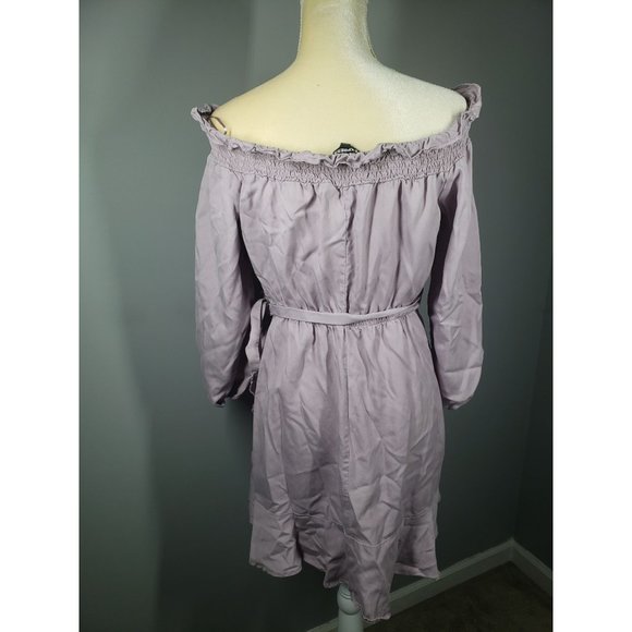 Express off the shoulder wrap dress womens size L. - Picture 5 of 8